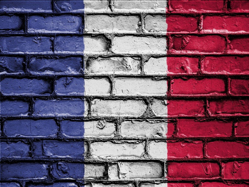 Francia empieza a crear un muro al 5G